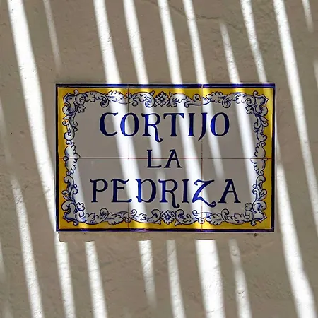 Cortijo La Pedriza 펜션 *